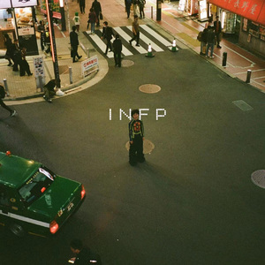 18岁美女落体坐爱
