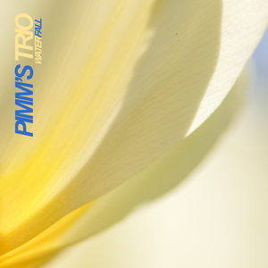 18岁美女落体坐爱
